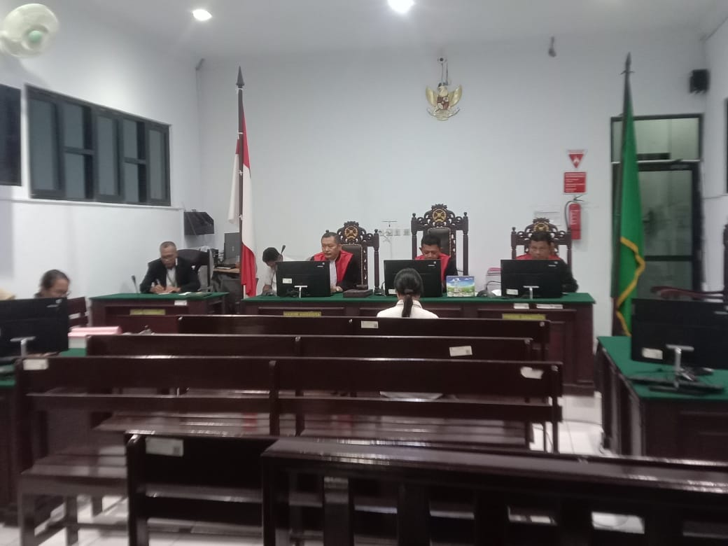 Mantan Kepsek SMPN 9 Di Tuntut 8,6 Tahun Penjara, Atas Kasus Korupsi Dana BOS