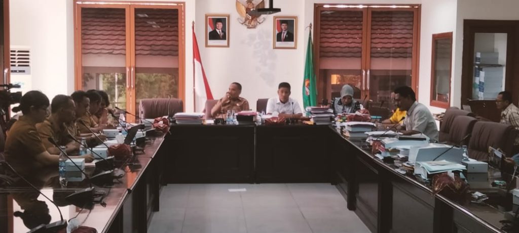 Komisi I DPRD Maluku Minta Data Lengkap Penempatan Guru ASN dan PPPK